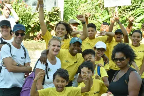 défilé foire de bras panon 2024